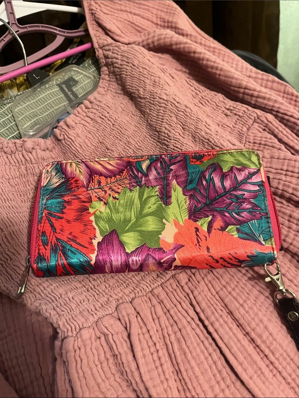 Floral Print Wristlet Wallet - Pink Multicolor